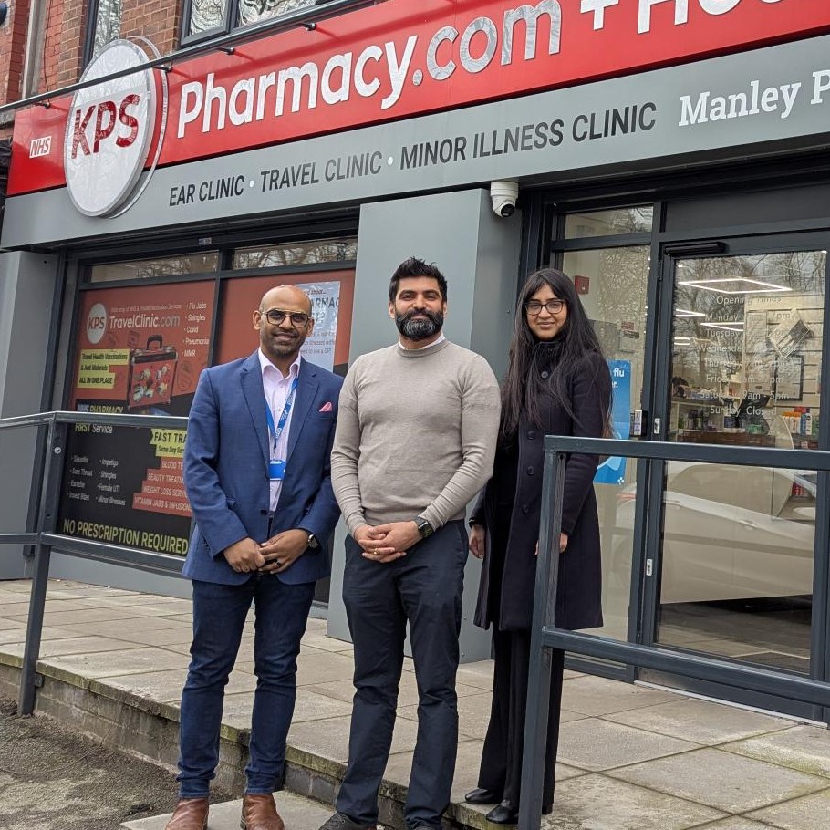 Photo of Aneet Kapoor with Dr Saif Ahmed and Luvjit Kandula